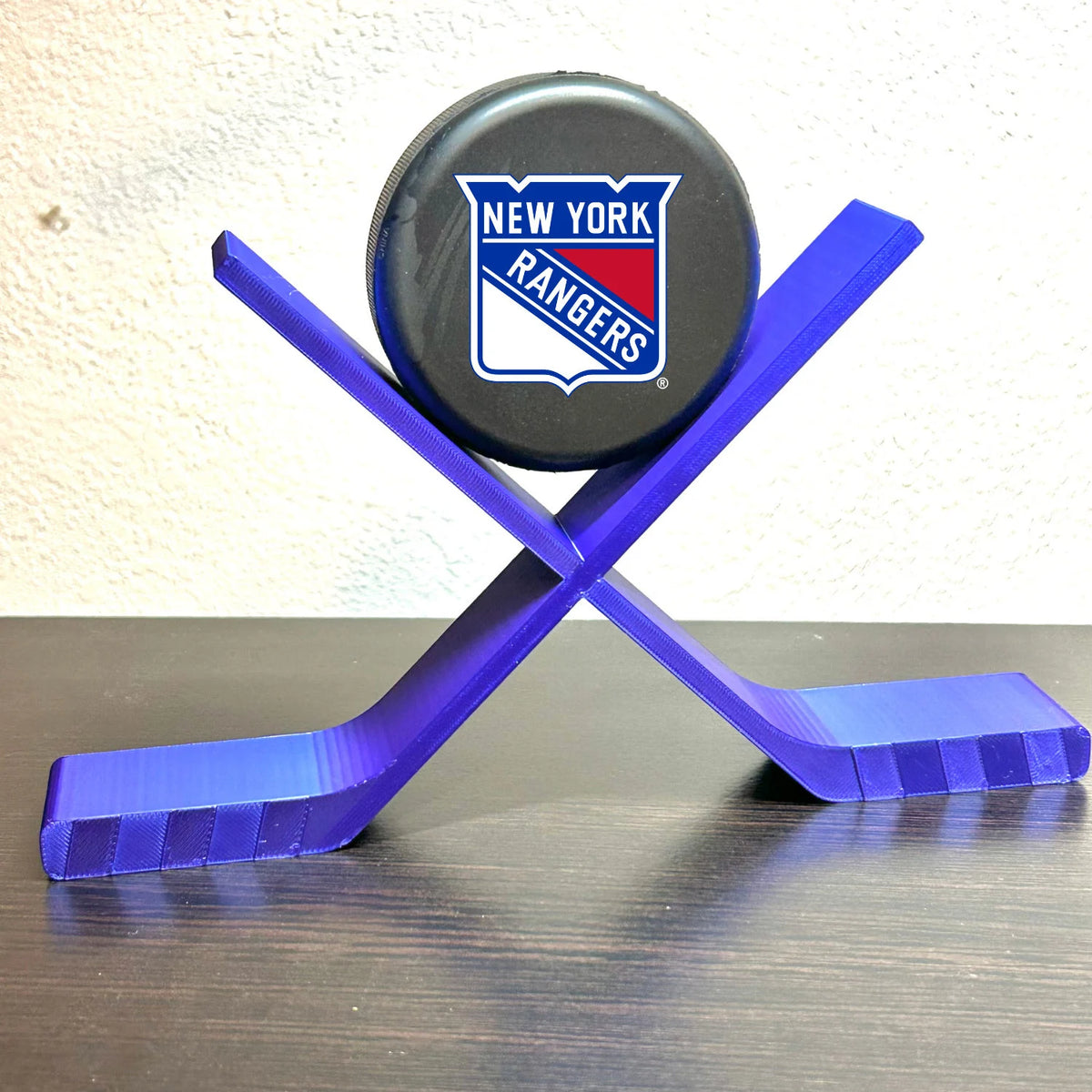 Hockey Puck Display Puck Holder